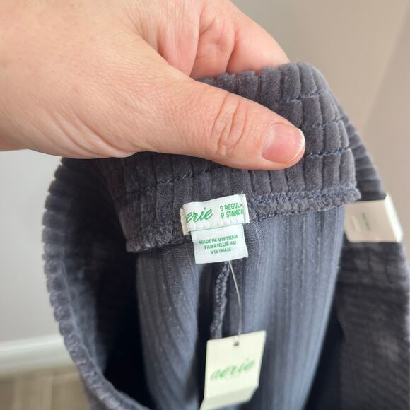 Aerie Ribbed Flare Pants NWT Size Small Gray Soft Stretchy Lounge Yoga Knit - Picture 8 of 9